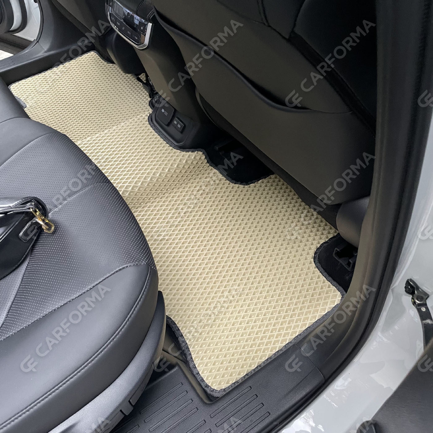 Ворсовые коврики на Toyota Highlander IV 2019&nbsp;-&nbsp;2026 в Новокузнецке