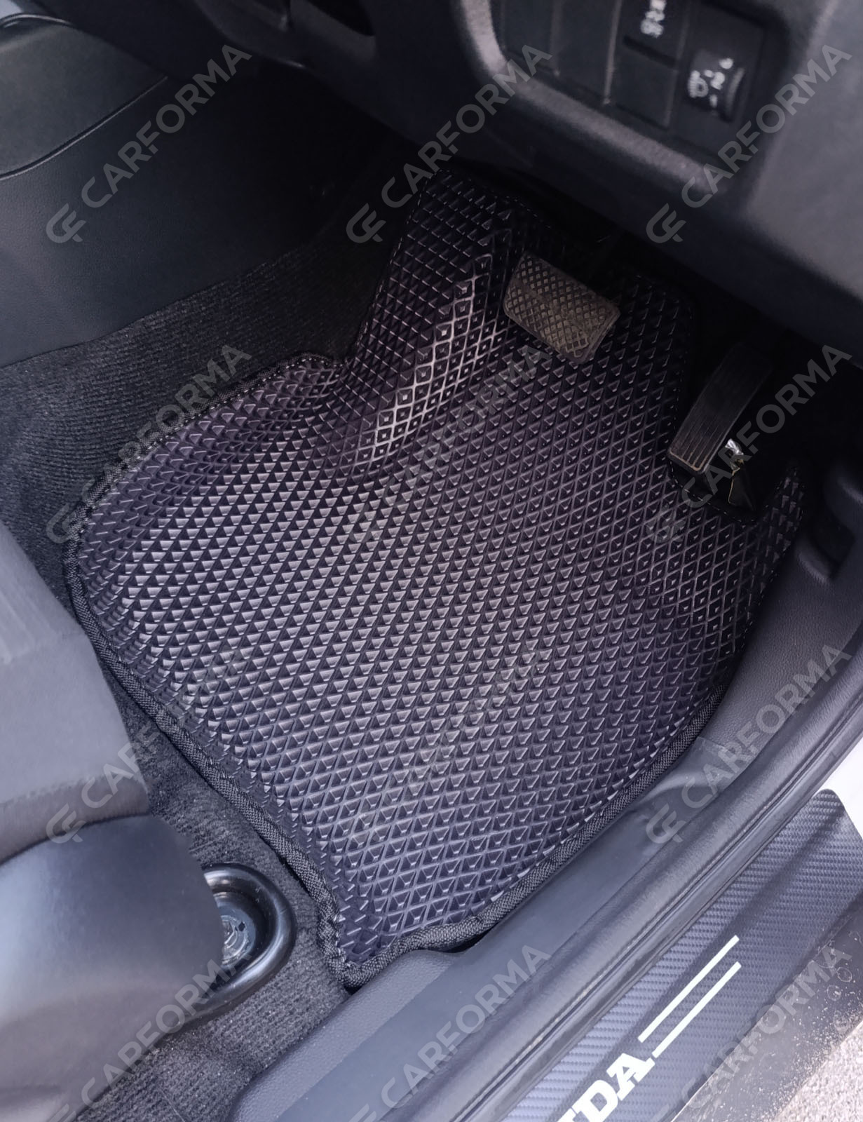 Коврики на Honda WR-V III 2023&nbsp;-&nbsp;2026 в Новокузнецке