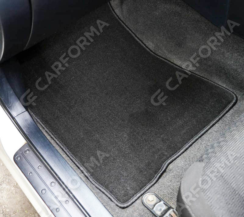 Коврики на Toyota Altezza 1998&nbsp;-&nbsp;2005 в Новокузнецке