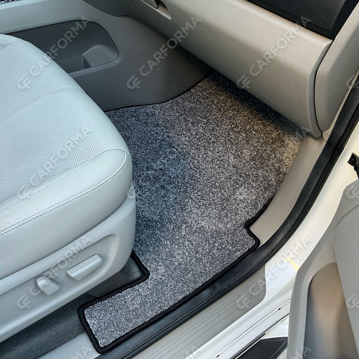 Коврики на KIA Carnival III 7 мест 2014&nbsp;-&nbsp;2021 в Новокузнецке