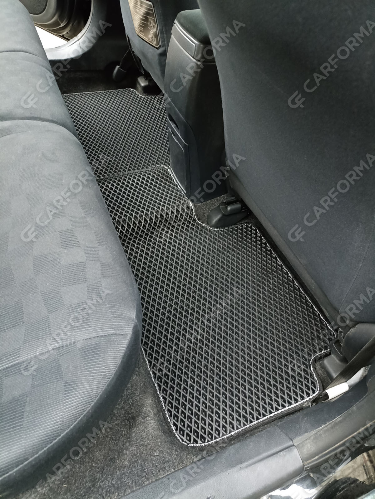 Ворсовые коврики на Toyota Corolla Fielder (E14) 2006&nbsp;-&nbsp;2012 в Новокузнецке