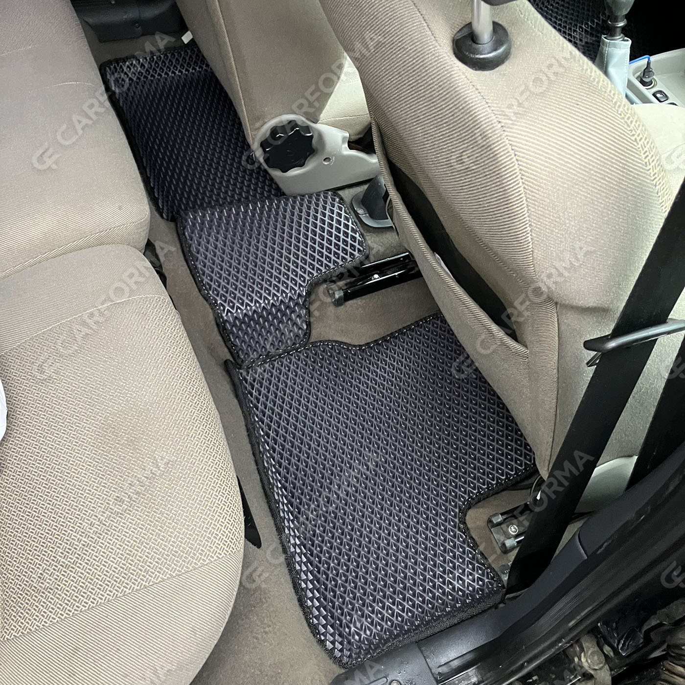 Коврики на Lada (ВАЗ) Kalina 2004&nbsp;-&nbsp;2018 в Новокузнецке