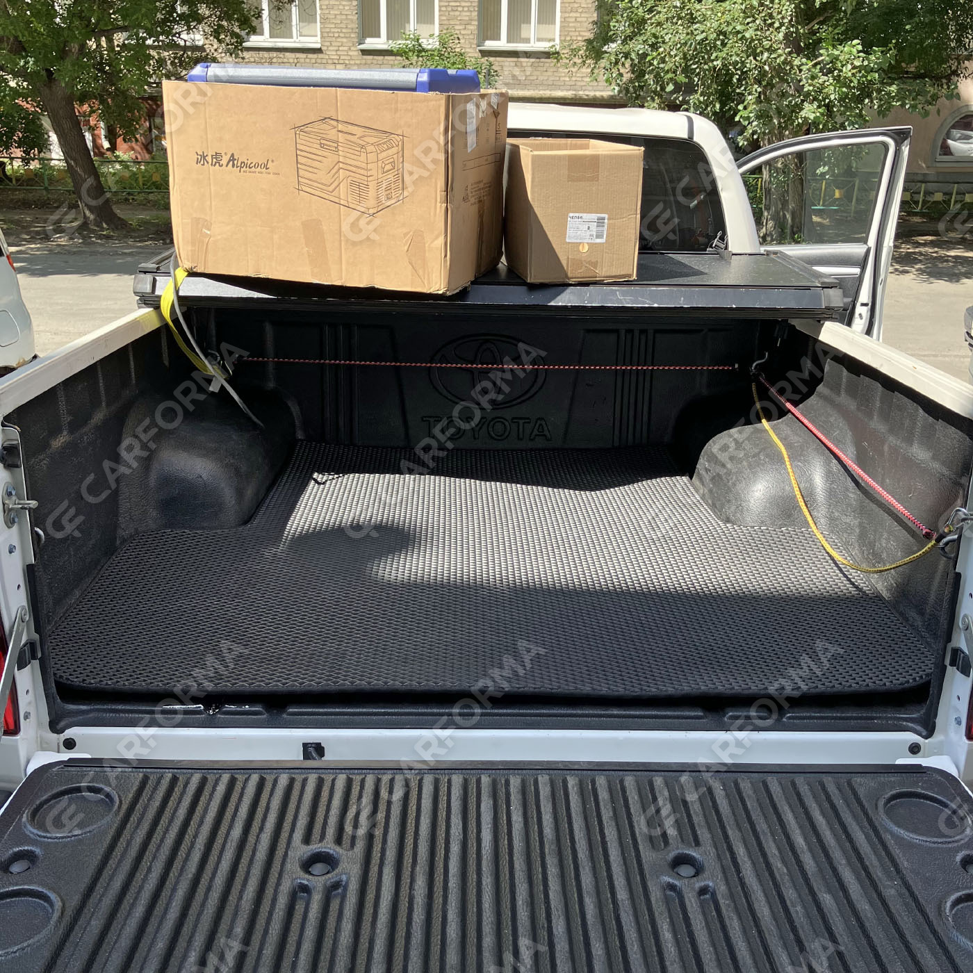 Коврики на Toyota Hilux VII 2008&nbsp;-&nbsp;2015 в Новокузнецке