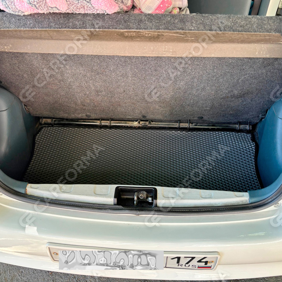 Коврики на Toyota Vitz I 1998&nbsp;-&nbsp;2005 в Новокузнецке