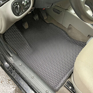 Коврики на Lada (ВАЗ) Granta 2011&nbsp;-&nbsp;2026 в Новокузнецке