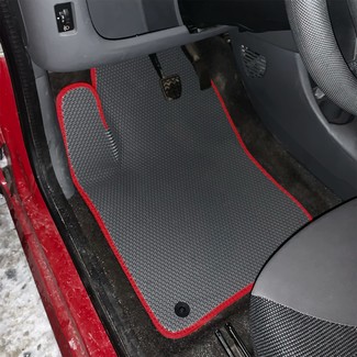 Коврики на Toyota Aygo 2005 - 2014 в Новокузнецке