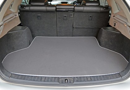 Коврики на Toyota Harrier II 2003 - 2013 в Новокузнецке