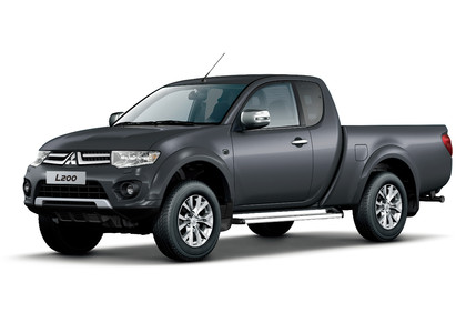 Ворсовые коврики на Mitsubishi L200 IV 2006 - 2016 в Новокузнецке