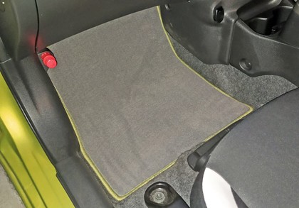 Ворсовые коврики на Nissan Note E-Power (E12) 2016 - 2020 в Новокузнецке