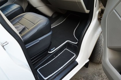 Коврики на Volkswagen Transporter (T6) 2015 - 2019 в Новокузнецке