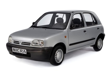Коврики на Nissan Micra (K11) 1992 - 2003 в Новокузнецке