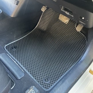 EVA коврики на Toyota Prius (50) 2015 - 2023 в Новокузнецке