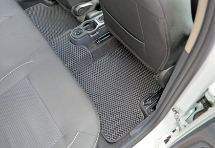 Коврики на Renault Duster I 2011 - 2021 в Новокузнецке