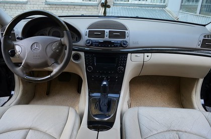 Коврики на Mercedes E (W211) 2002 - 2009 в Новокузнецке