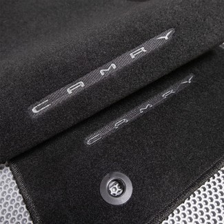 Ворсовые коврики на Toyota Camry (XV70) 2017 - 2024 в Новокузнецке