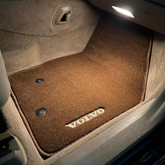 Коврики на Volvo XC90 I 2002 - 2014 в Новокузнецке