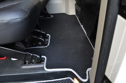EVA коврики на Volkswagen Caravelle (T6.1) 2019 - 2024 в Новокузнецке