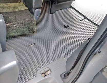 Ворсовые коврики на Toyota Voxy (R70) 2007 - 2013 в Новокузнецке
