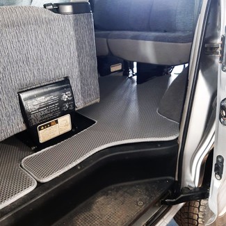 EVA коврики на Mitsubishi Delica 4 1994 - 2007 в Новокузнецке