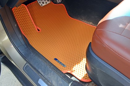 Коврики на Subaru Forester III 2007 - 2013 в Новокузнецке