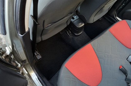 Коврики на Nissan Micra (K12) 2003 - 2010 в Новокузнецке