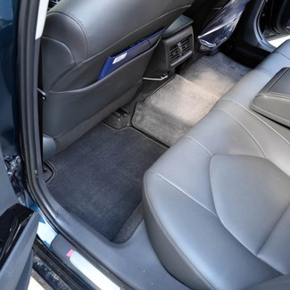Ворсовые коврики на Toyota Camry (XV70) 2017 - 2024 в Новокузнецке