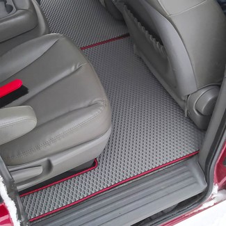 Ворсовые коврики на KIA Carnival II 2006 - 2014 в Новокузнецке