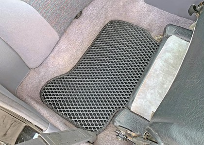 Коврики на Mitsubishi Eclipse II 1994 - 1999 в Новокузнецке