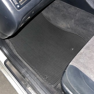 Коврики на Toyota Aristo II 1997 - 2004 в Новокузнецке