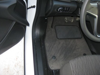 Коврики на Opel Astra J 2009 - 2015 в Новокузнецке