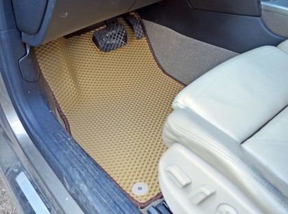 Коврики на Audi A6 (C6) 2004 - 2011 в Новокузнецке