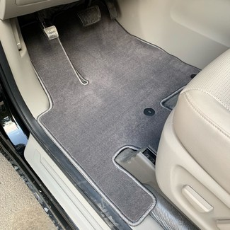 Ворсовые коврики на KIA Carnival III 2014 - 2021 в Новокузнецке