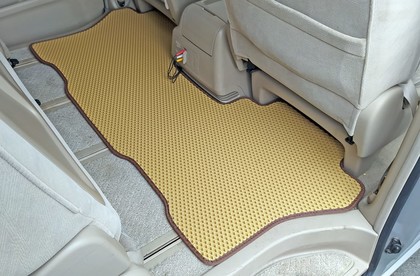 Ворсовые коврики на Toyota Alphard (H10) 2002 - 2008 в Новокузнецке