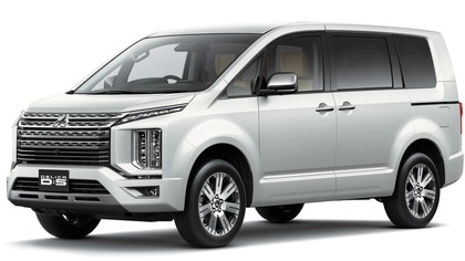 Коврики на Mitsubishi Delica D:5 2007 - 2025 в Новокузнецке