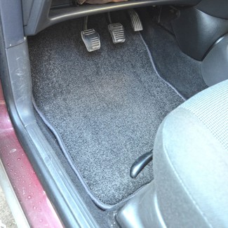Ворсовые коврики на Ford Focus I 1998 - 2005 в Новокузнецке