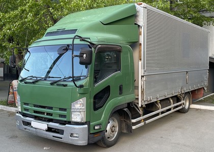 Коврики на Isuzu Forward V широкая кабина 2007 - 2025 в Новокузнецке