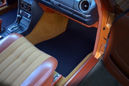 EVA коврики на Mercedes W123 1975 - 1986 в Новокузнецке