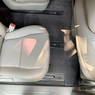 Ворсовые коврики на KIA Carnival III 2014 - 2021 в Новокузнецке