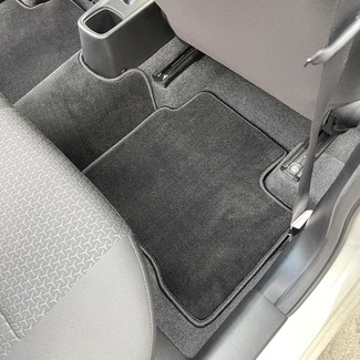 Коврики на Suzuki Swift V 2016 - 2025 в Новокузнецке