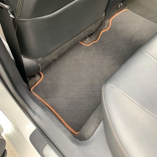 Ворсовые коврики на Toyota Camry (XV70) 2017 - 2024 в Новокузнецке
