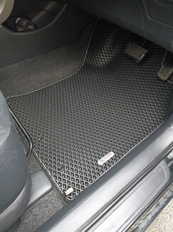 Ворсовые коврики на Toyota Corolla Fielder (E14) 2006&nbsp;-&nbsp;2012 в Новокузнецке