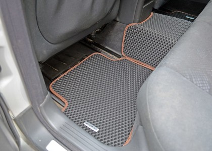 Ворсовые коврики на Mercedes C (W203) 2000 - 2008 в Новокузнецке