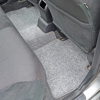 Коврики на Nissan Tiida (C11) 2004 - 2014 в Новокузнецке
