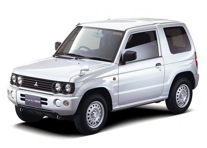 Коврики на Mitsubishi Pajero Mini II 1998 - 2012 в Новокузнецке