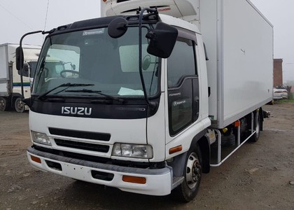 Коврики на Isuzu Forward IV узкая кабина 1994 - 2009 в Новокузнецке