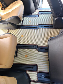 Ворсовые коврики на KIA Carnival IV корейская сборка 2020 - 2025 в Новокузнецке