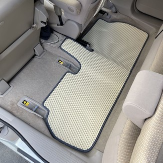 Ворсовые коврики на Toyota Raum II 2003 - 2011 в Новокузнецке