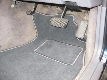 Коврики на Nissan Gloria (Y34) 1999 - 2004 в Новокузнецке