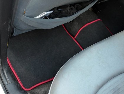 Ворсовые коврики на Mitsubishi Colt V 1996 - 2003 в Новокузнецке