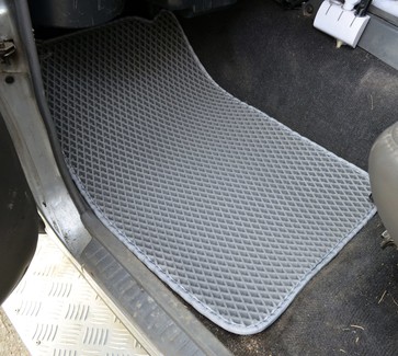 Коврики на Toyota Land Cruiser Prado 70 1984 - 2025 в Новокузнецке